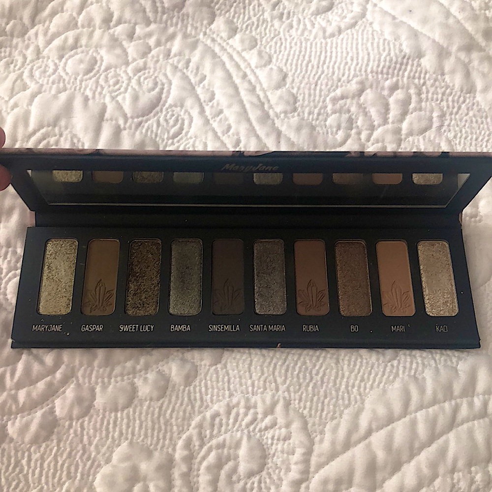MaryJane Melt Cosmetics Palette
